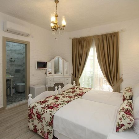Alya Mou Butik Hotel Çeşme Buitenkant foto