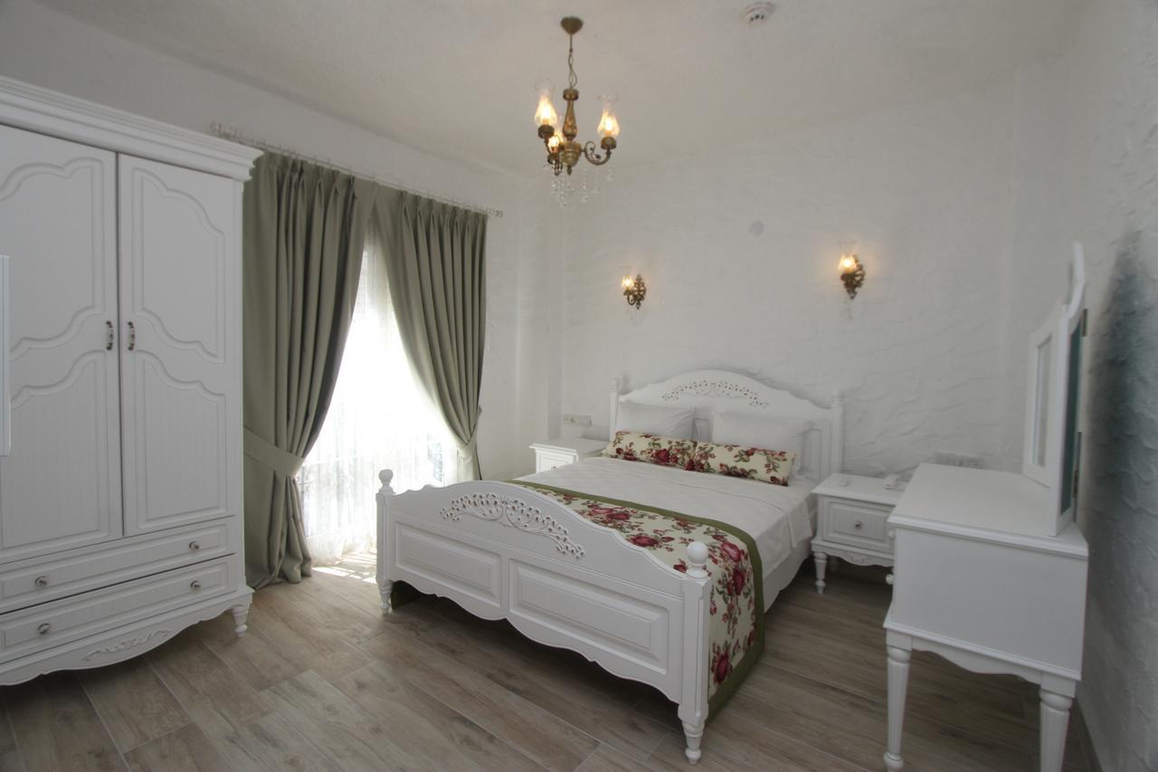 Alya Mou Butik Hotel Çeşme Buitenkant foto